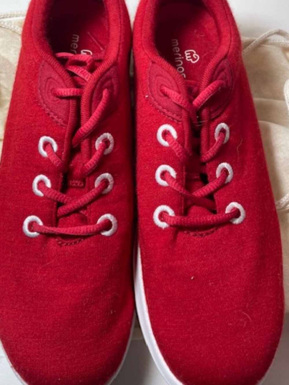Merinos Red Sneakers NEW Size 9W
